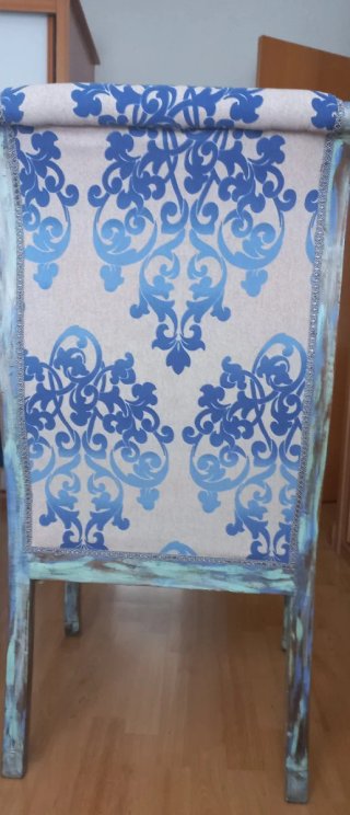Sillón estilo vintage azul y beige