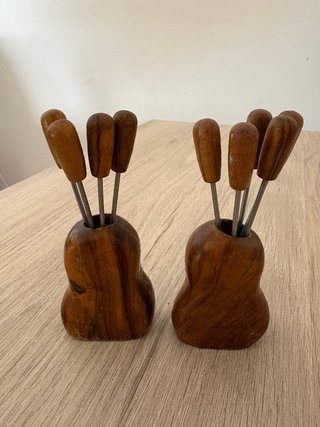 Pinchos de madera y metal