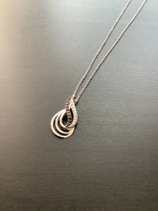 Collana con pendente argento e zirconi