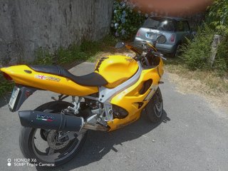 Triumph 600 TT - 31.000 km - Inyección