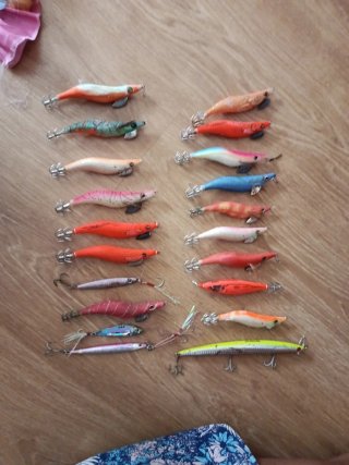 Señuelos de pesca tipo pajarita
