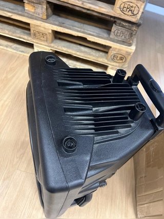 Ibiza Altavoz PA Portátil BT Alimentado por Batería de 12"/30 cm
