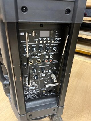 Ibiza Altavoz PA Portátil BT Alimentado por Batería de 12"/30 cm