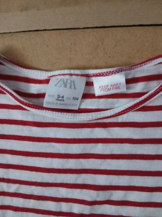 Camiseta Zara niña rayas rojas talla 3-4