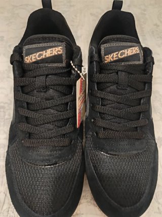 Zapatos Skechers Negros