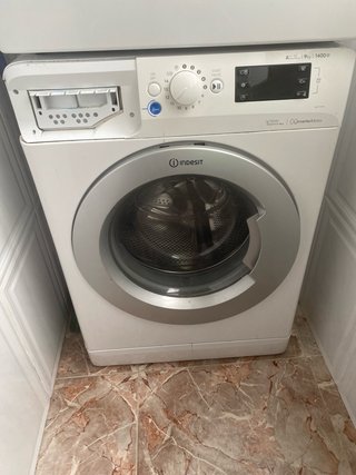 Lavadora Indesit 9kg 1400rpm Motor Inverter
