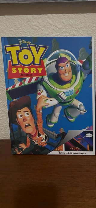 CON REGALO INCLUIDO Set de papelería Toy Story 3