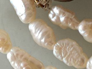 Collar Perlas Naturales Barrocas Blancas