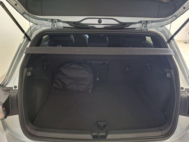 Volkswagen Golf GTE 1.5 PHEV 130kW 200 kW (272 CV) DSG