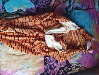 Pijama disfraz tigre talla única