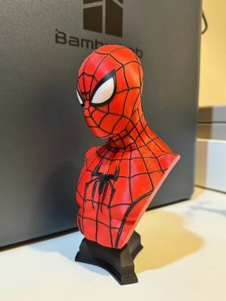 Busto Spiderman 3D multicolor a medida