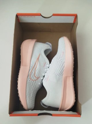 Nike interact run mujer running talla 37.5 nuevas