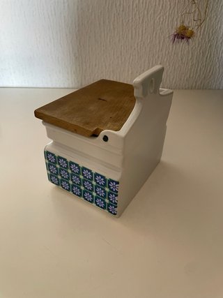Salero vintage cerámica y madera