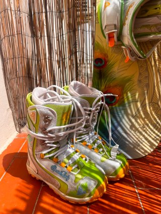 Tabla Snowboard y Botas Mujer
