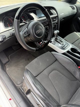 Audi A5 2.0 Tdi 143cv