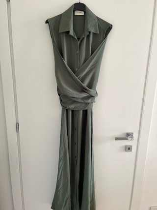 Vestito lungo FLORA verde schiena scoperta