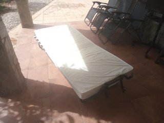 Cama plegable 90cm. Ideal para huéspedes o visitas
