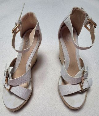 Sandalias de Plataforma ( Missguided )