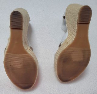 Sandalias de Plataforma ( Missguided )