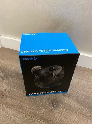 Volante Logitech G29 + Soporte + Motorfest