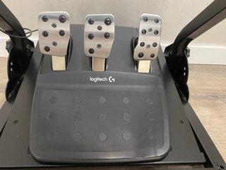 Volante Logitech G29 + Soporte + Motorfest