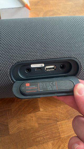 JBL Xtreme 2 Altavoz Portátil Negro sin cargador