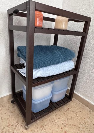 Carrito baño IKEA madera 47x33x76 cm