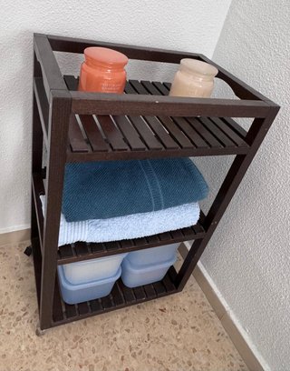 Carrito baño IKEA madera 47x33x76 cm