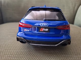 Audi RS6 Avant C8 Nogaro Blue GT Spirit 1:18