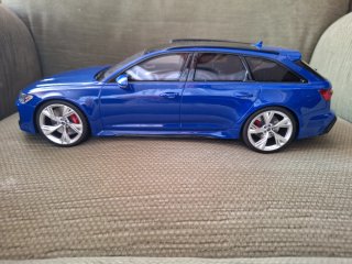 Audi RS6 Avant C8 Nogaro Blue GT Spirit 1:18