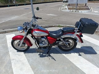 Moto MEKO California Roja y Plateada