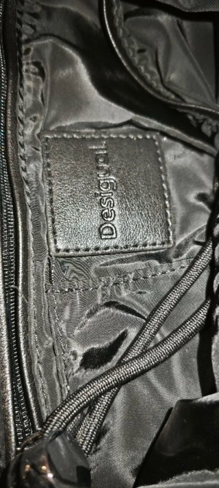 Bolso/Mochila Desigual Flor Azul y Negra