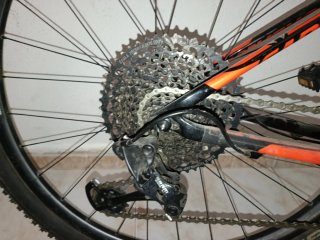Bicicleta Cannondale FSI carbono