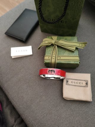Pulsera Gucci Roja y Plateada