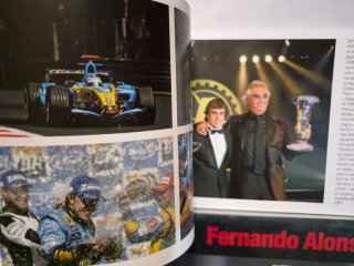 Libro Fernando Alonso precintado