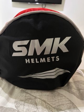 Casco Modular SMK Blanco y Gris