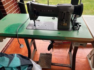 Máquina de coser industrial JUKI y seiko