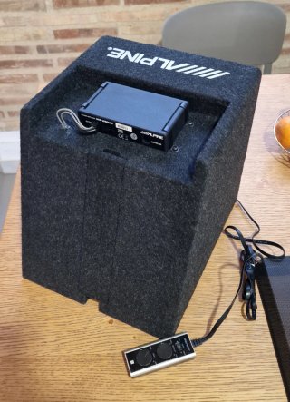 Subwoofer Alpine Coche