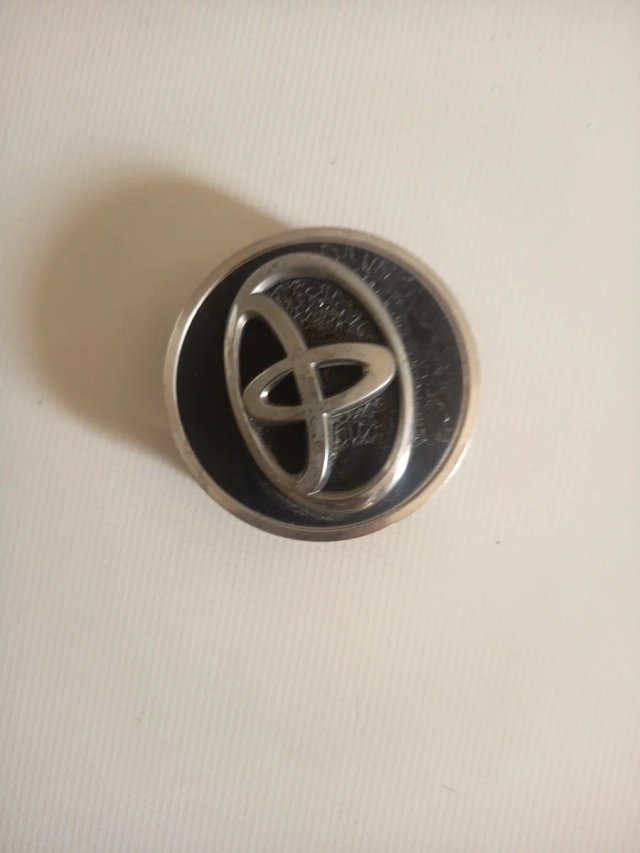 Tapabuje Toyota Corolla 2023