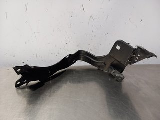 SOPORTE FARO IZQUIERDO MERCEDES-BENZ CLASE C (BM