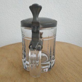 Jarra cerveza cristal con escudo
