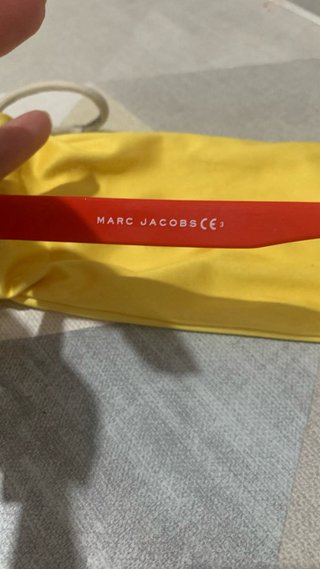 Occhiali da sole Marc Jacobs neri e rossi