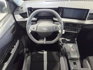 Opel Frontera 1.2T XHT Hybrid eDCT6 107kW Edition