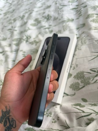 iPhone 15 Pro Max Space Gray
