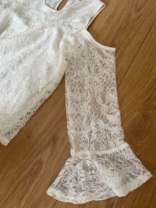Blusa camiseta Hollister encaje blanca