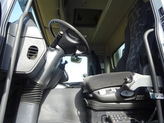 Volvo FM 450--CAMIONES CON GRUA