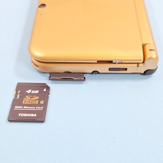 Nintendo 3DS XL Edizione Zelda Oro
