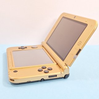 Nintendo 3DS XL Edizione Zelda Oro