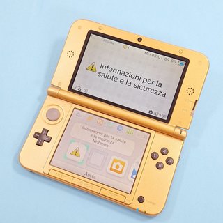 Nintendo 3DS XL Edizione Zelda Oro