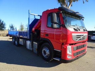 Volvo FM 330--CAMIONES CON GRUA